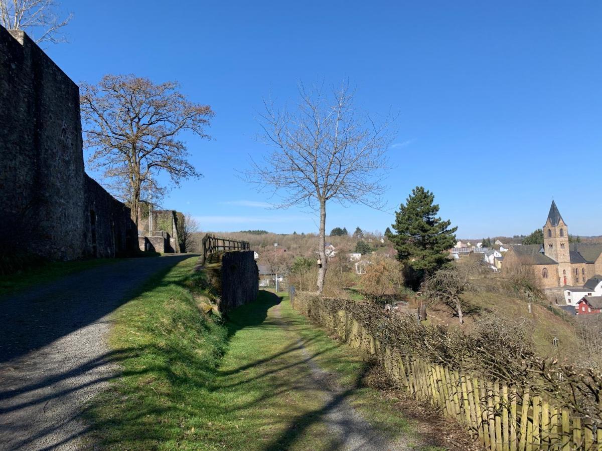 Ferienhaus Eifelstuben Mit Charme - Bauernstube Vulkaneifel - Naehe See Und Burgruine Ulmen Екстериор снимка