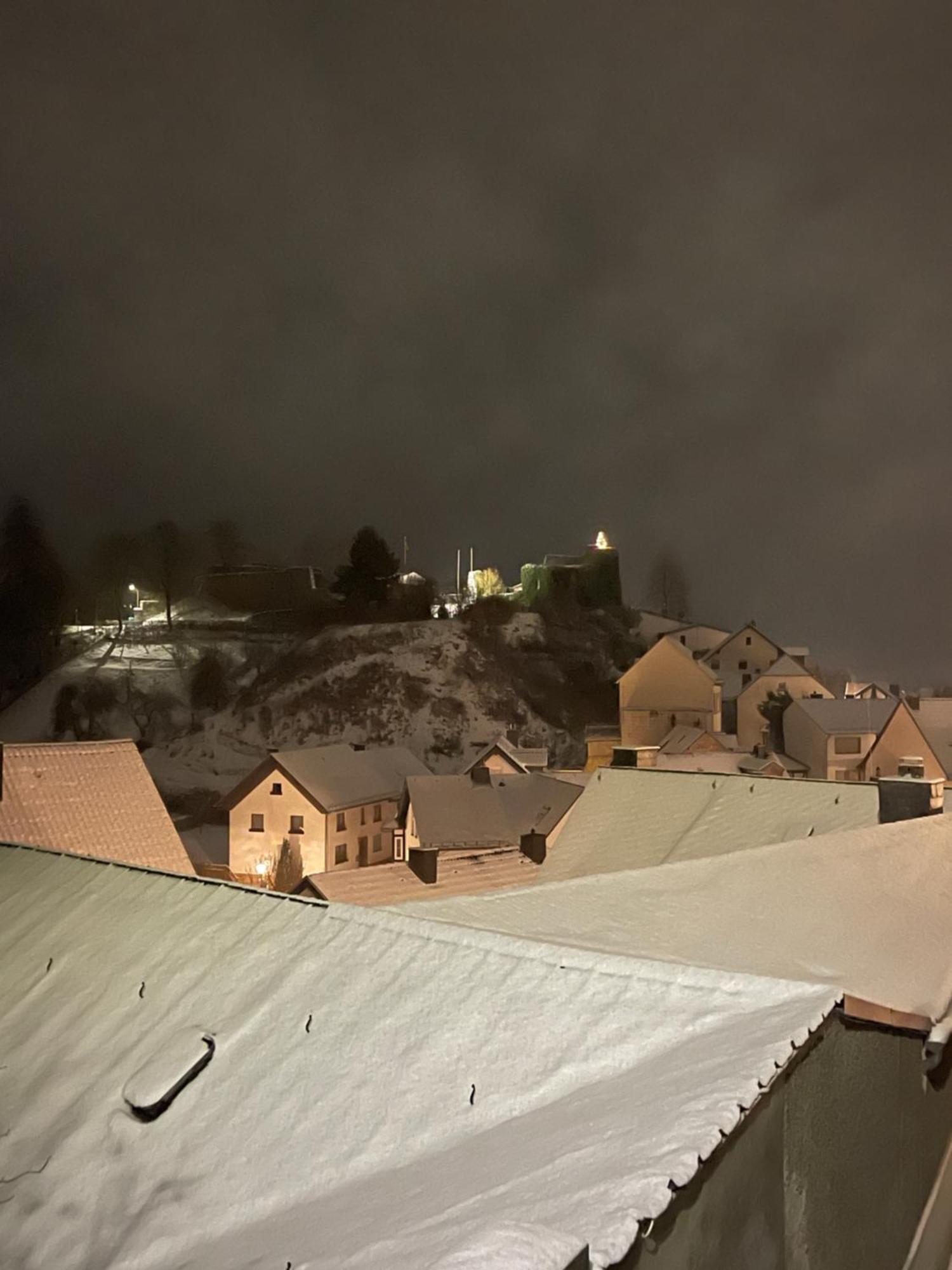 Ferienhaus Eifelstuben Mit Charme - Bauernstube Vulkaneifel - Naehe See Und Burgruine Ulmen Екстериор снимка
